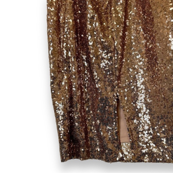 AAKAA GOLD SEQUIN OPEN BACK DRESS  SIZE SMALL - Picture 4 of 5